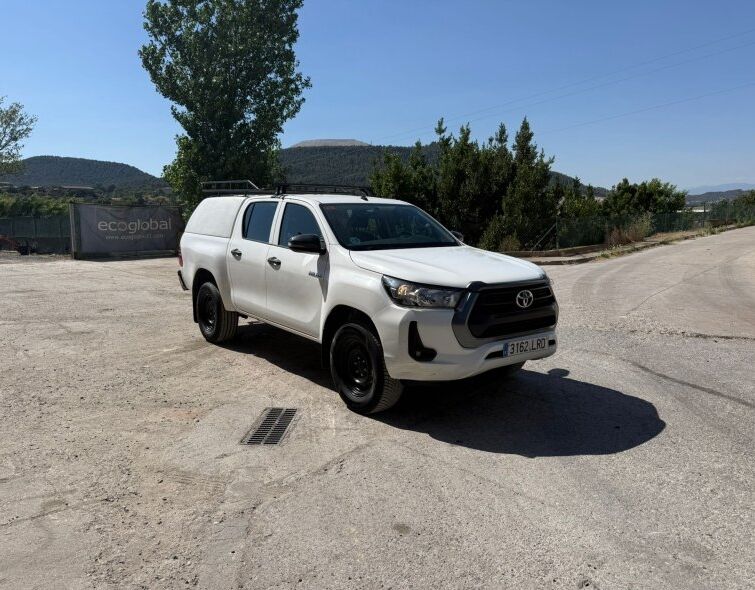 TOYOTA  HILUX DOUBLE CAB 2.4 GD6 4x4